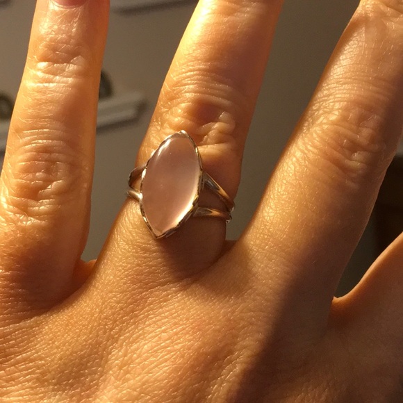 Sterling Silver Rose Quartz Ring sz 8 - Picture 2 of 5